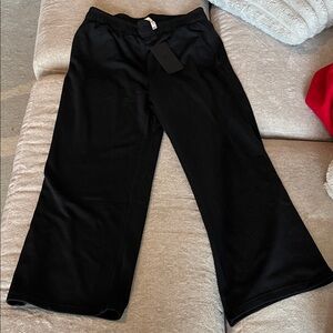 Womens Black Fabletics sweats